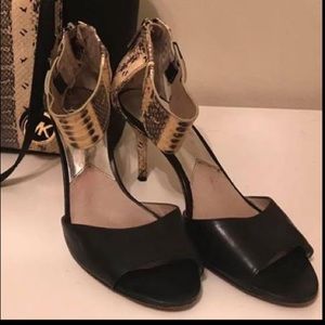 Michael Kors Giuliana open shoe sandals size 7